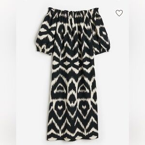 H&M black-and-white patterned off-shoulder midi dress. Size XL.